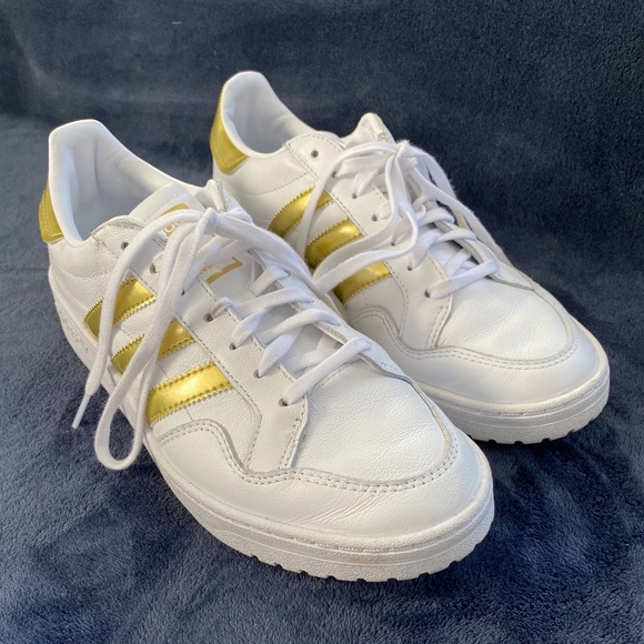 Adidas Team Court - Picture 2 of 4